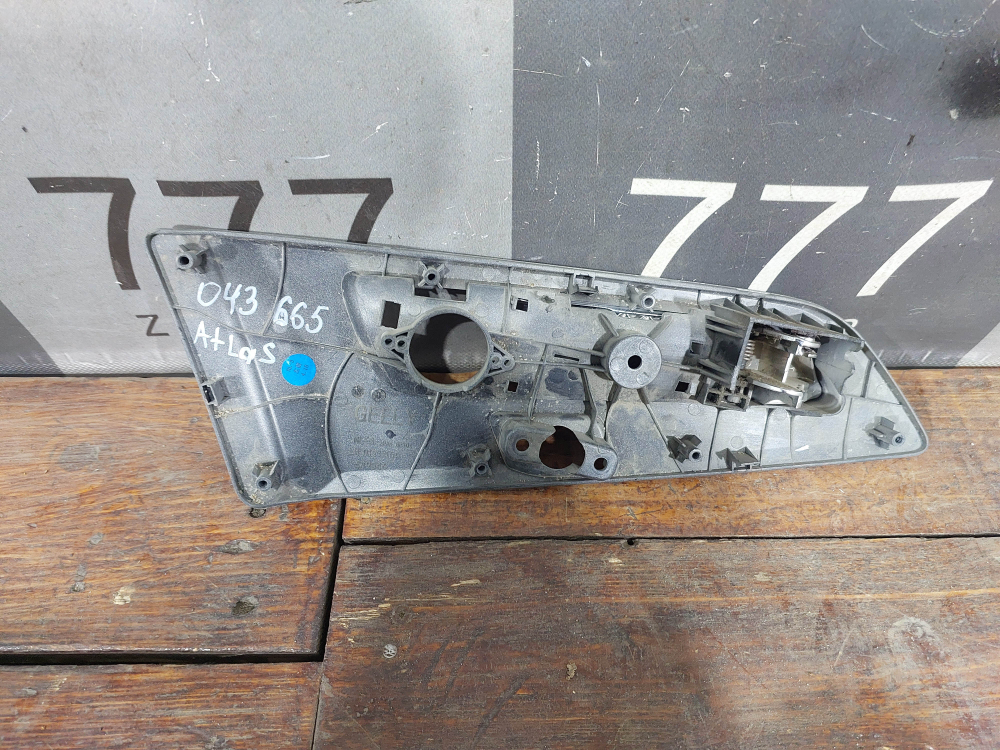 Ручка двери передней левой салонная Geely Atlas 1 (NL-3) 16-22 Б/У Оригинал 01232155