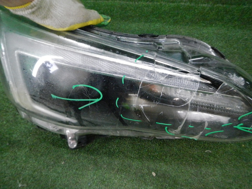 Фара правая Subaru XV 2 GT (2017-н.в.) LED