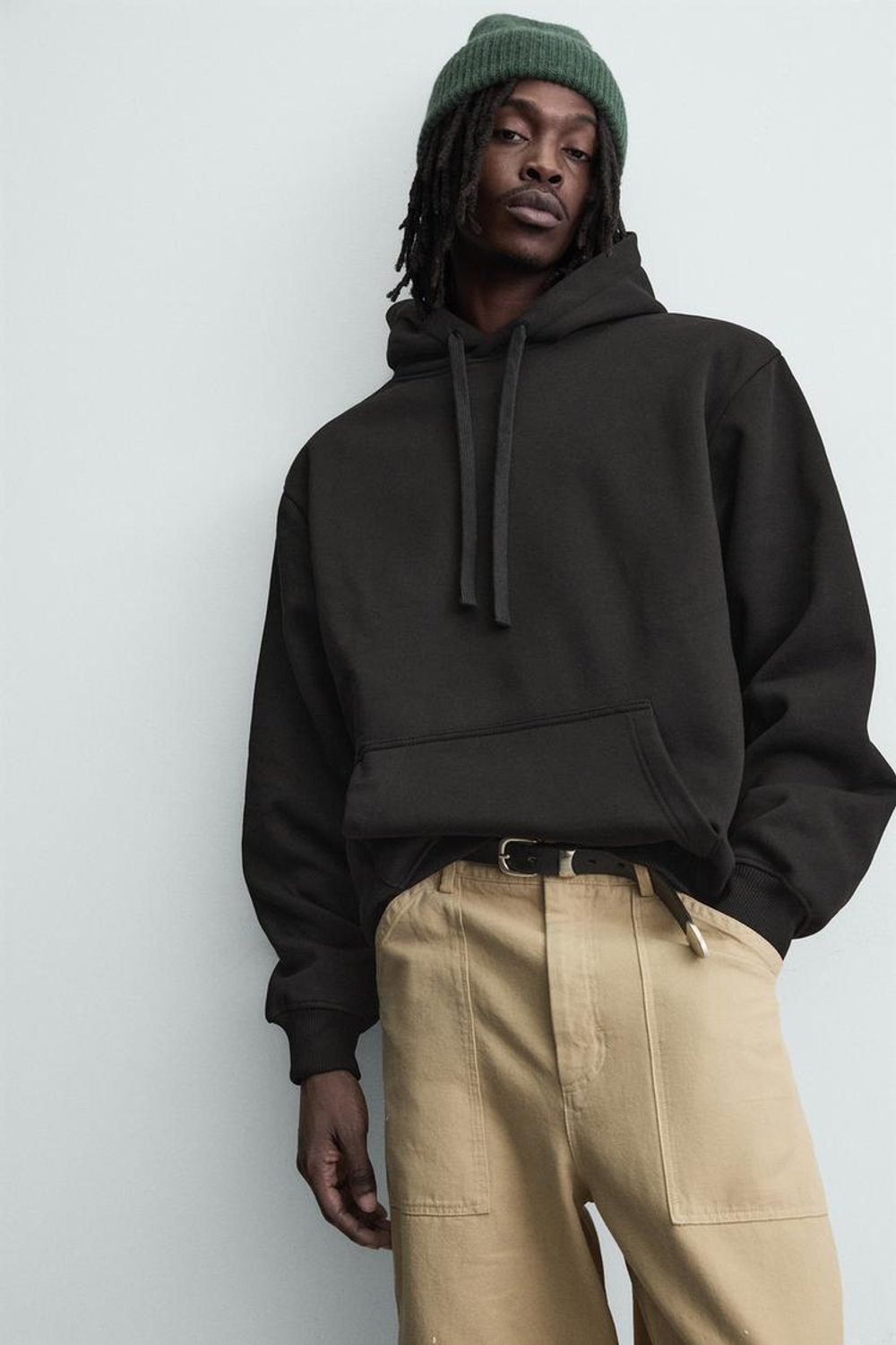 ZARA БАЗОВОЕ ХУДИ HEAVYWEIGHT, ЧЕРНЫЙ