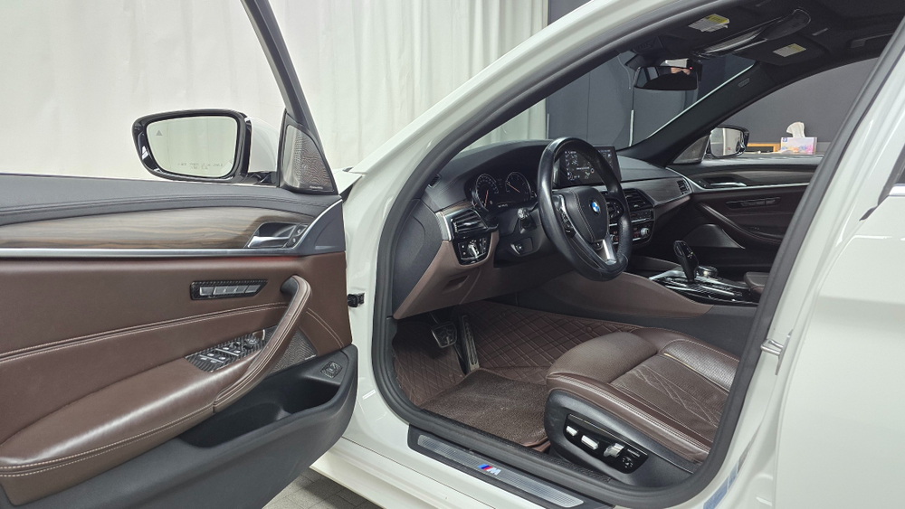 BMW 5 серии (G30) 520d xDrive M Sport Plus