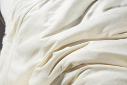 Плед 210х230 Sofi De MarkO Ричард молочный