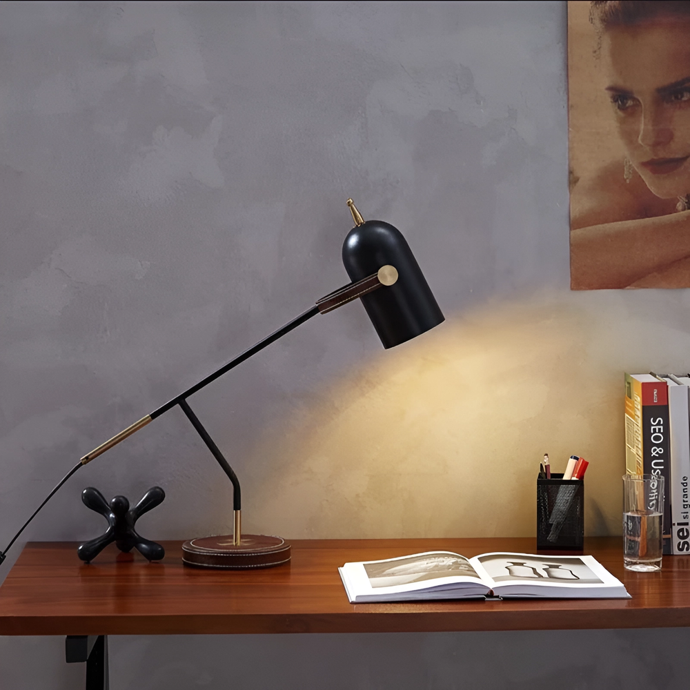 Настольный дизайнерский светильник Axel by Light Room