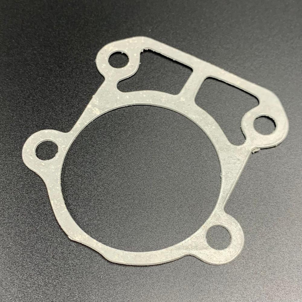 Прокладка под основание помпы Yamaha 75-90 (PREMARINE)