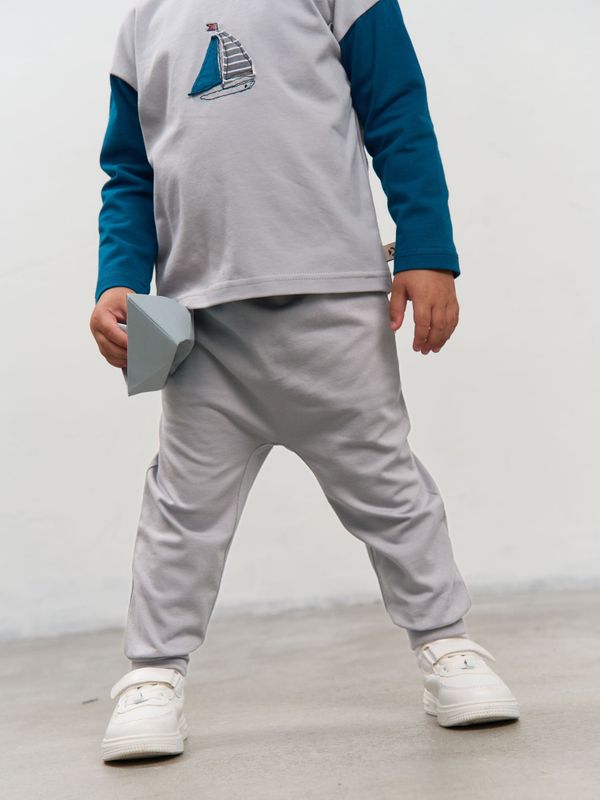 Брюки со спущенным шагом 