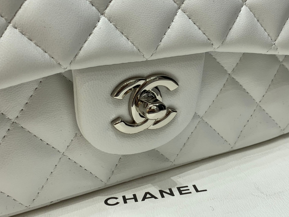 Chanel Bag 20 cm