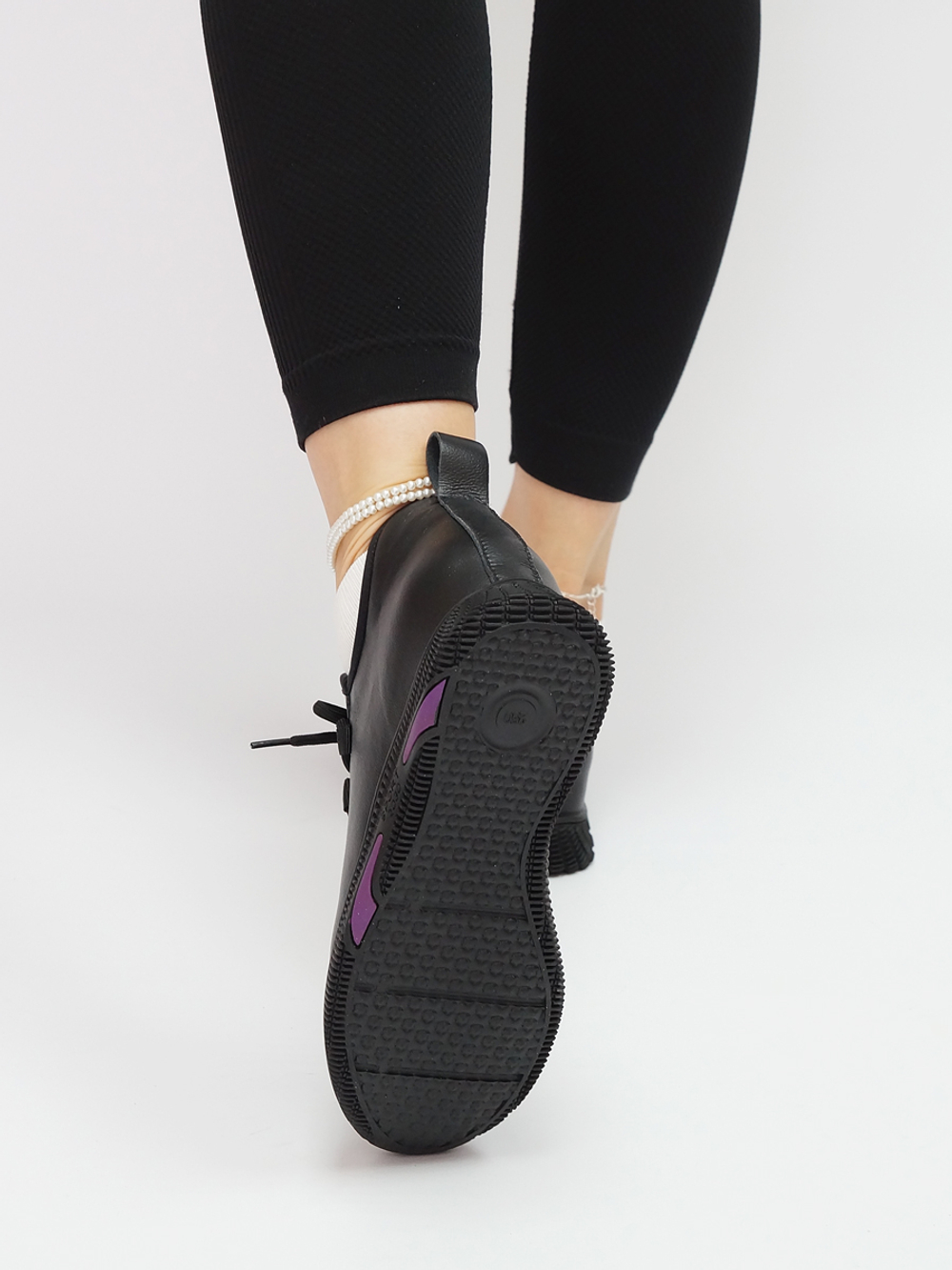 Кроссовки женские демисезонные