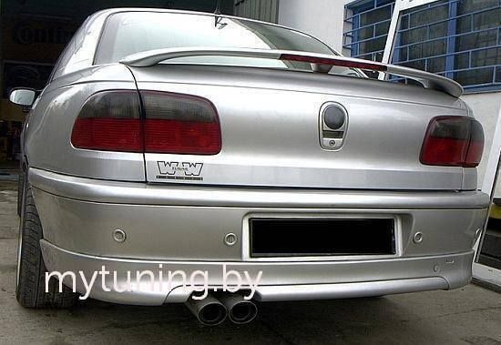 Накладка на задний бампер Rieger для Omega B