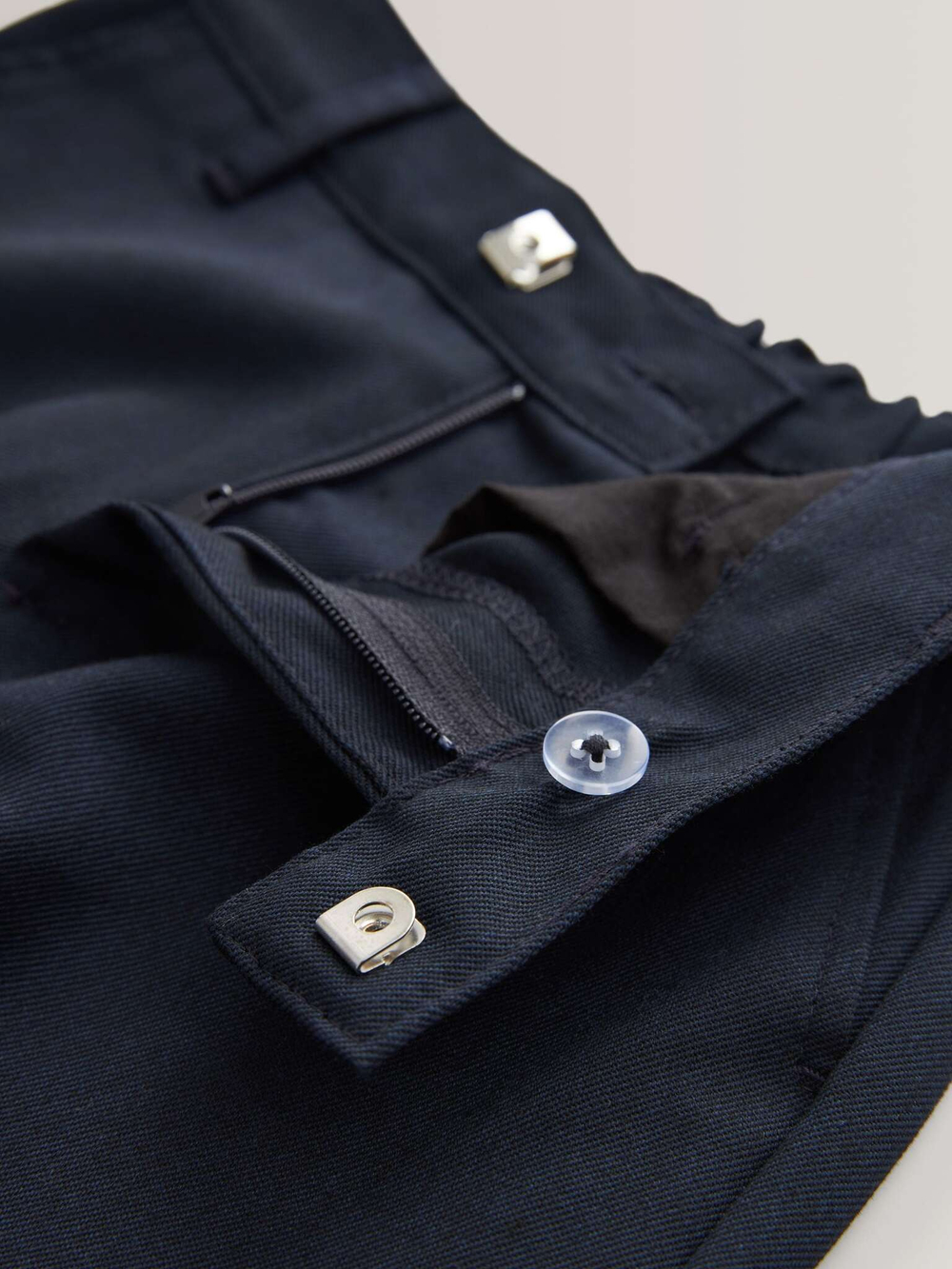 Брюки узкие школьные для мальчика Next 360-945, Темно-синий