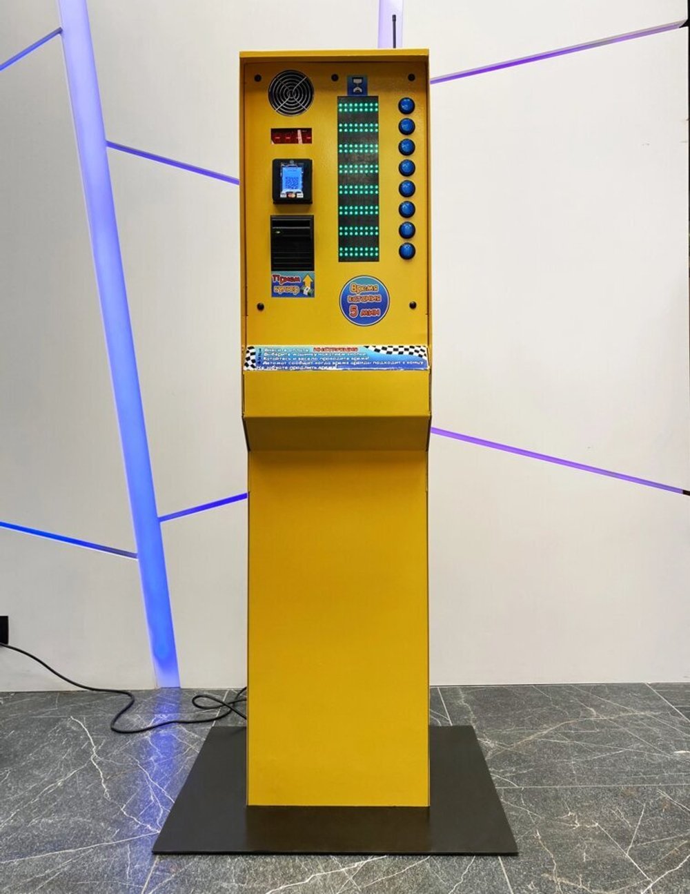 пост для электромобилей, стойка для электромобилей, терминал для электромобилей, автоматизация для электромобилей