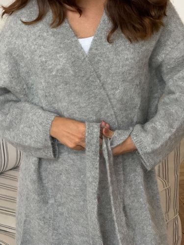 Серый кардиган из ангоры