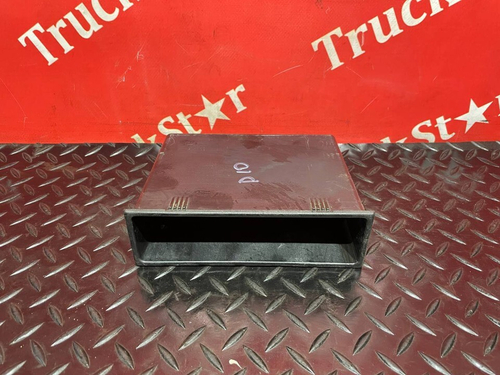 Карман панели приборов