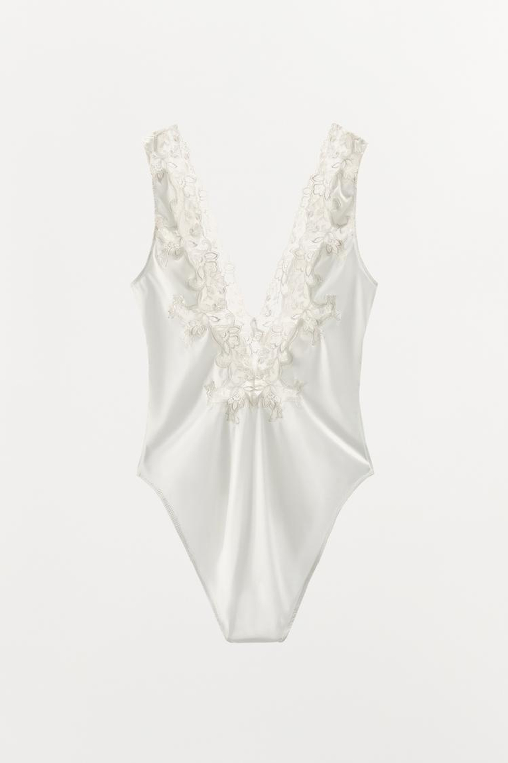 ZARA АТЛАСНОЕ БОДИ С ВЫШИВКОЙ И КРУЖЕВОМ, ЖЕЛТОВАТО-БЕЛЫЙ