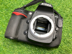 Nikon D300 684.000 кадров