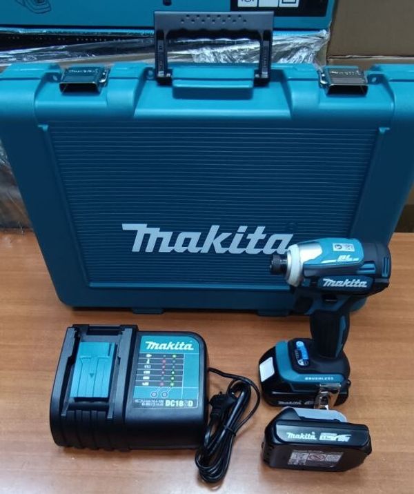 Аккумуляторный ударный шуруповерт Makita DTD172SYE