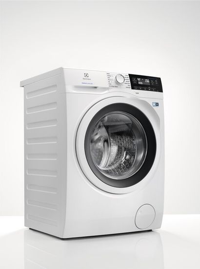Стиральная машина Electrolux PerfectCare 600 EW6F328SP