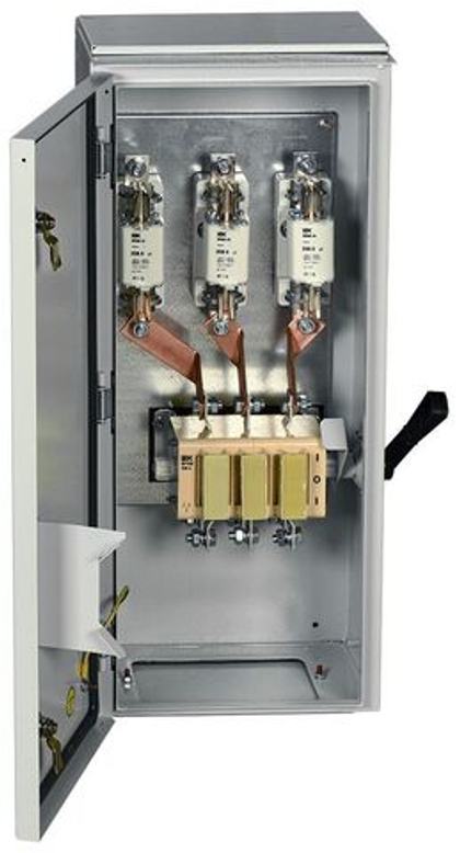 Ящик с рубильником и предохранителями ЯРП-250А (на два направления) У1 717х220х306мм IP54 IEK