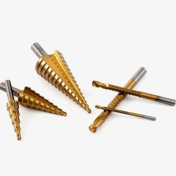 ТЕХНОИДЕАЛ Комплект ступенчатых конусных сверл для металла и дерева (6 предметов)/Набор ступенчатых фрезеровальных конусных сверл