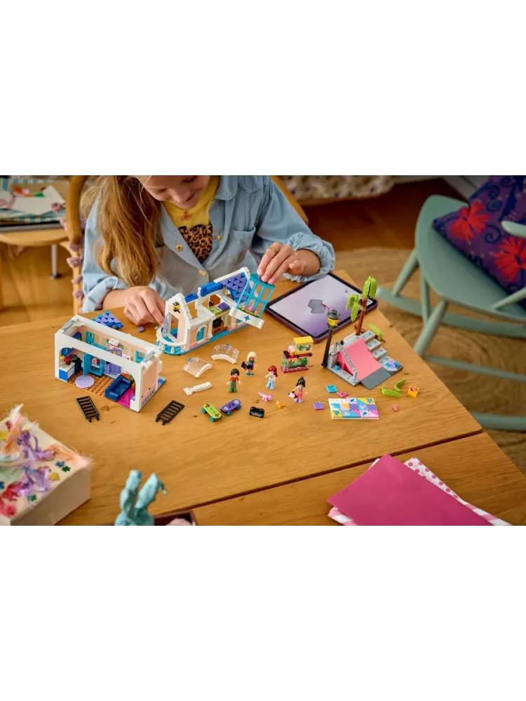 Конструктор Friends 42687 Дом семьи Лианн