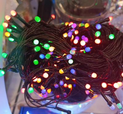 Гирлянда на ёлку.