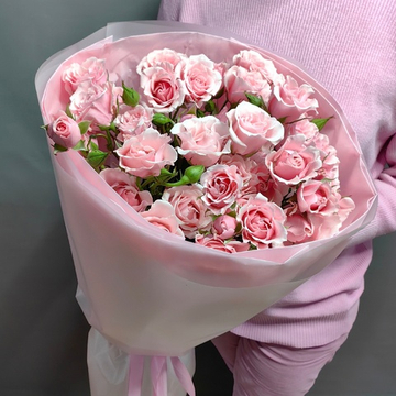 Букет из 9 кустовых роз