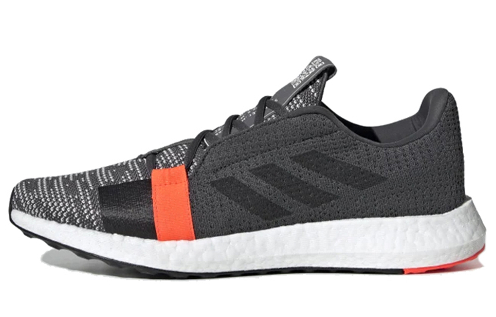 Кроссовки Adidas Senseboost Go