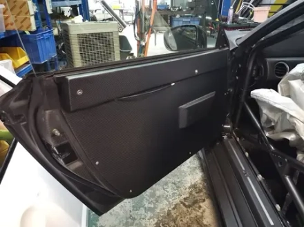 Карбоновые дверные карты для Nissan GT-R R35 Ниссан тюнинг обвес