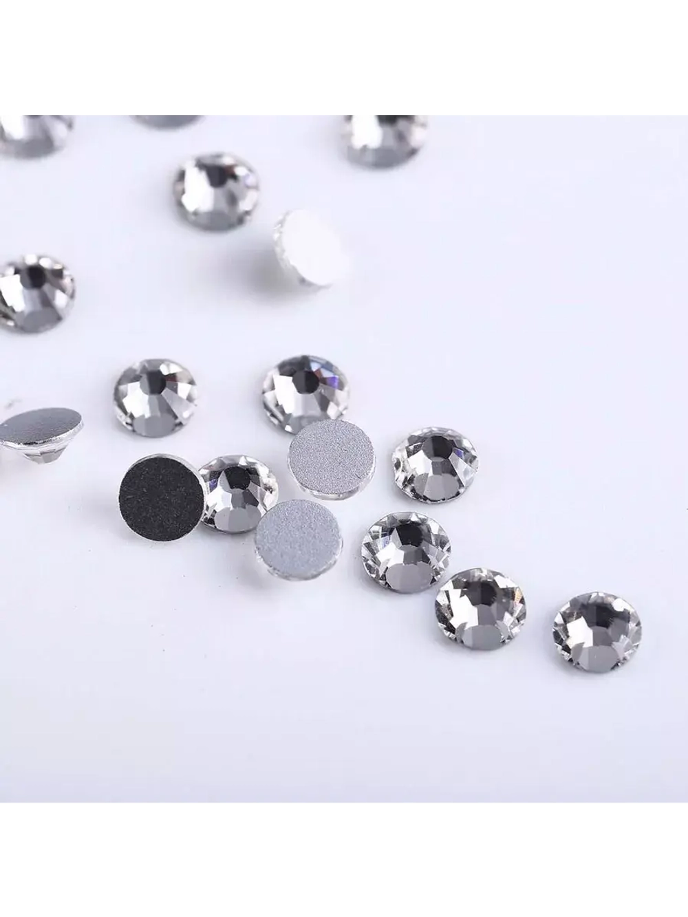 Стразы Swarovski Crystal 5 ss холодной фиксации 50шт 1,9мм