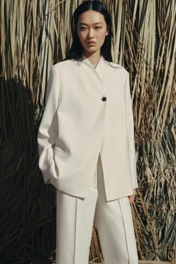 ZARA УКОРОЧЕННЫЕ БРЮКИ СО СТРЕЛКАМИ — ZW COLLECTION, СВЕТЛО-БЕЖЕВЫЙ