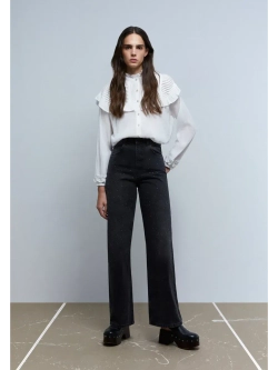 Джинсы со стразами