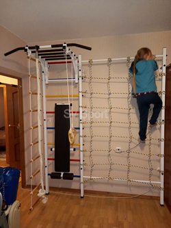 Монтаж шведской стенки Sv Sport с канатным лазом в бетонные, кирпичные стены