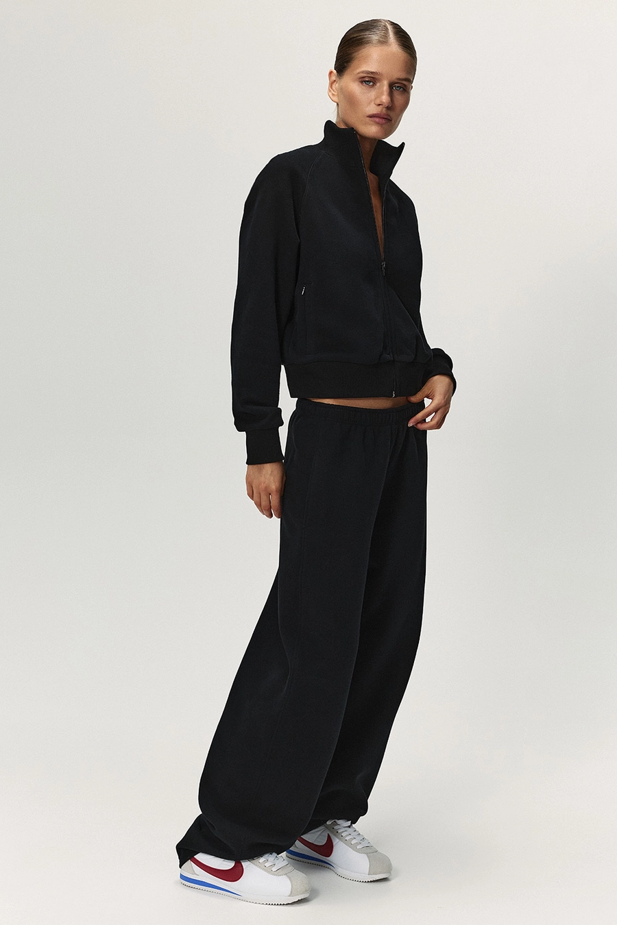 Штаны бананы утеплённые Чёрный