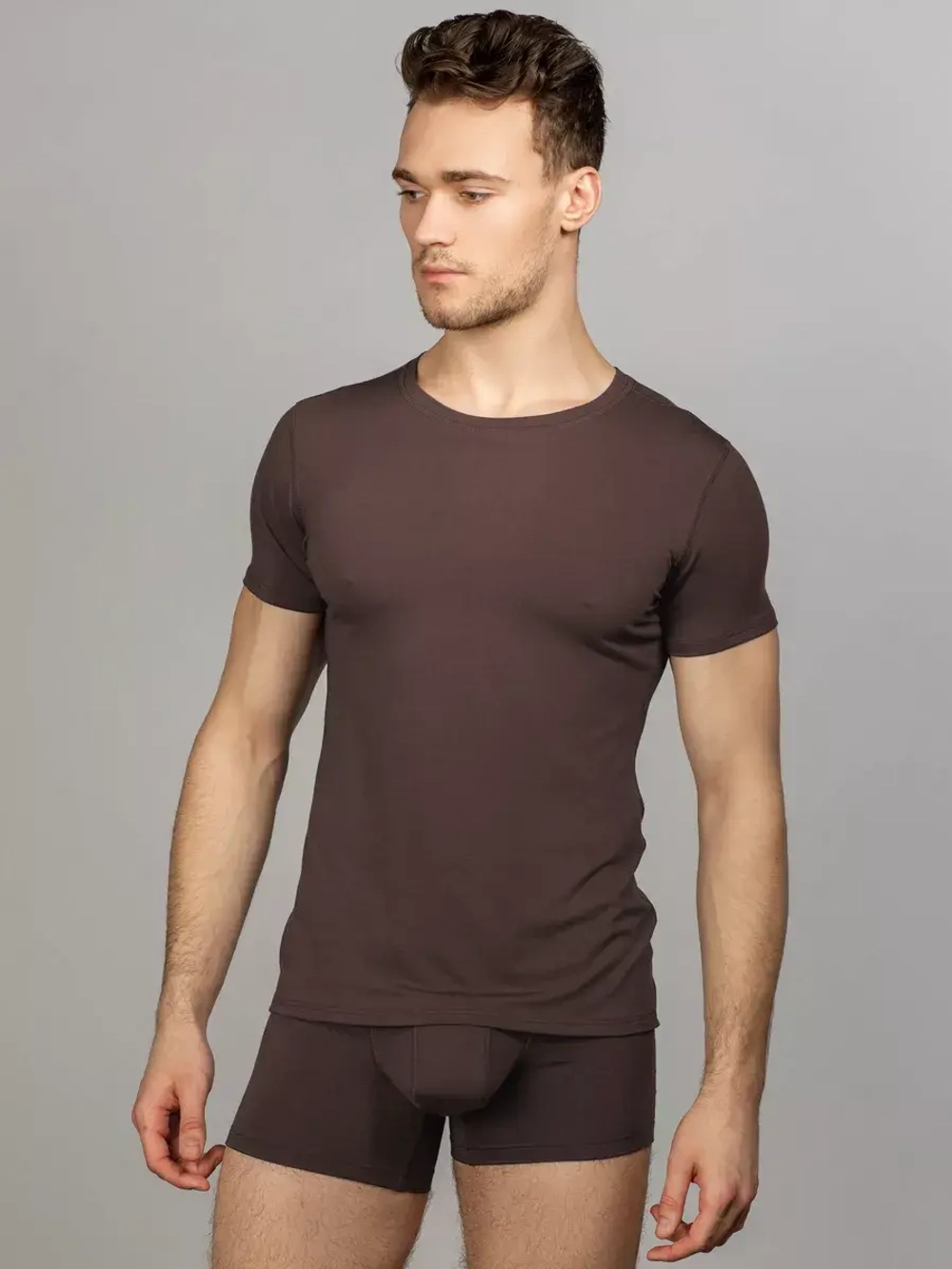 Футболка спортивная однотонная