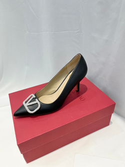 Valentino Vlogo Pump 8 cm