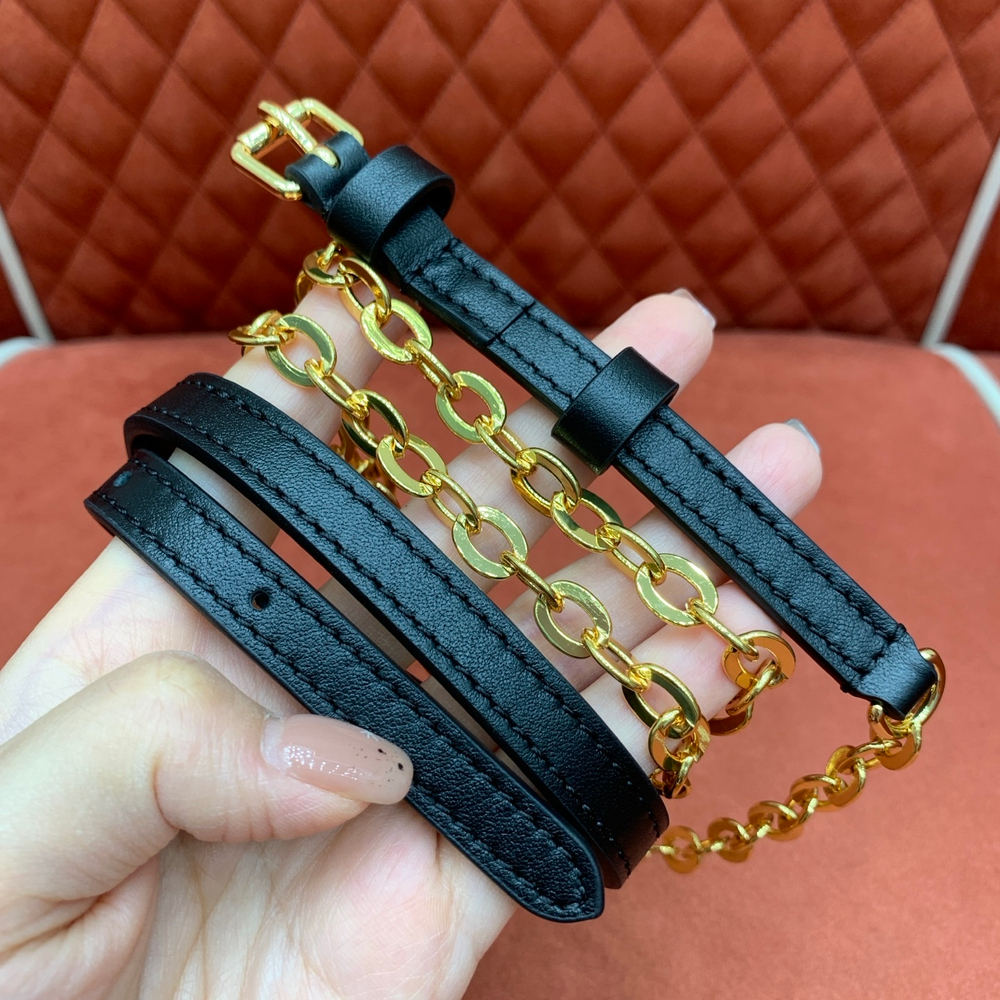 Louis Vuitton Wallet On Chain LV Bloom