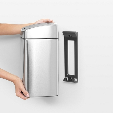 Ведро для мусора Brabantia Touch Bin матовая сталь с защитой от отпечатков пальцев 10л