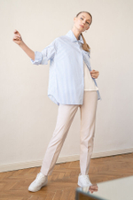 22659 Блузка женская (бело-голубая полоска)