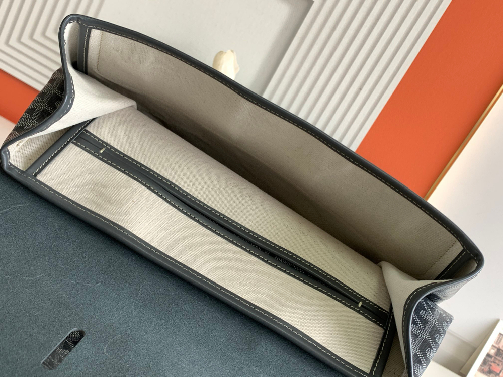 Goyard Steamer PM Bag