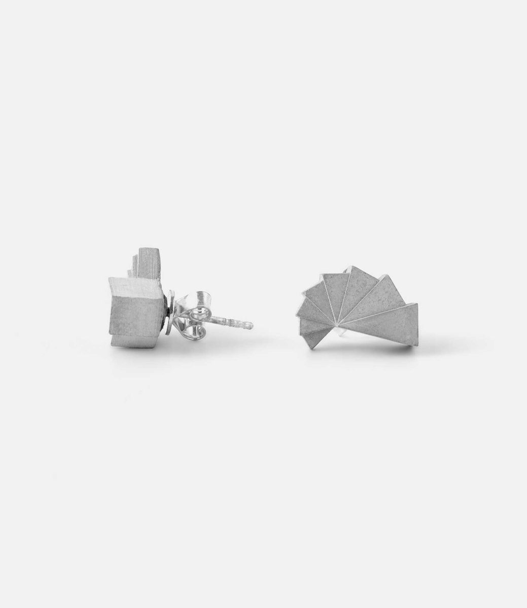 Material Immaterial Micro Concrete Earrings #1 — серьги из бетона