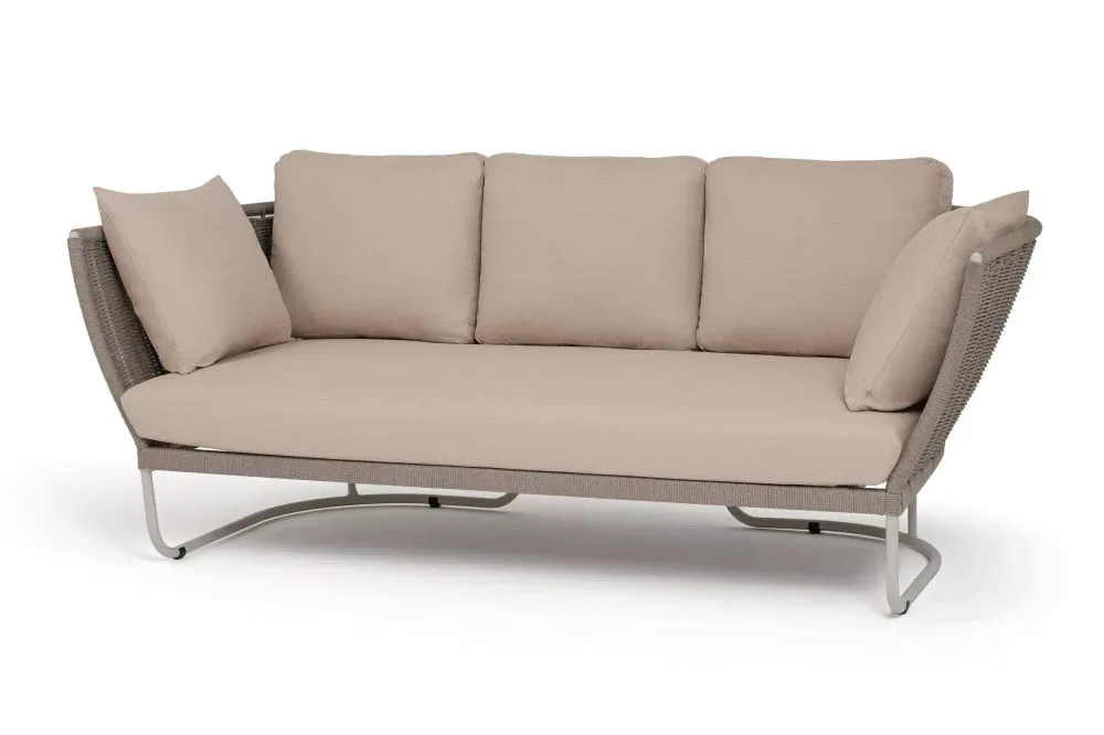 "Фиджи" диван 3-местный плетеный из роупа, каркас алюминий светло-серый (RAL7035) муар, роуп серый меланж круглый, ткань Mossle бежевая