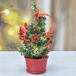 Елка настольная 20см в красной корзинке, украшения: подарок, бантик, цветок, шарик, С-30201