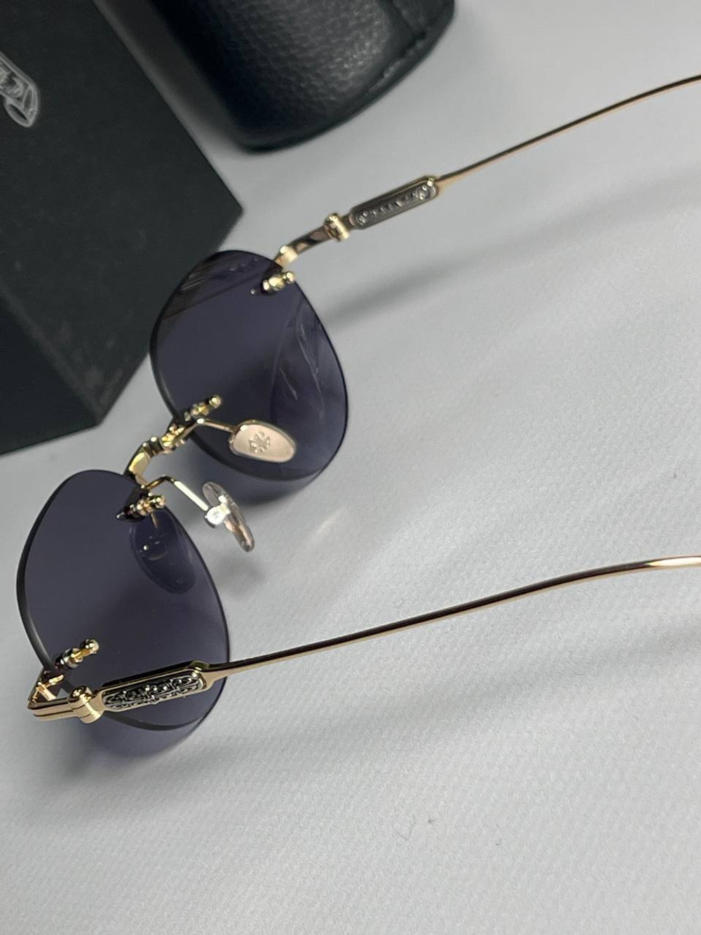 Солнцезащитные очки Chrome Hearts