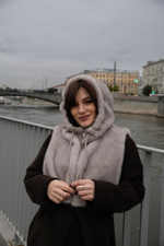 Меховой манишон 2в1 серый жемчуг