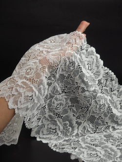 Эластичное кружево экрю ширина 21 см