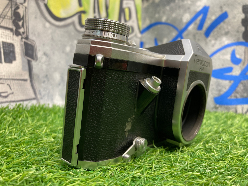 Pentacon FM body