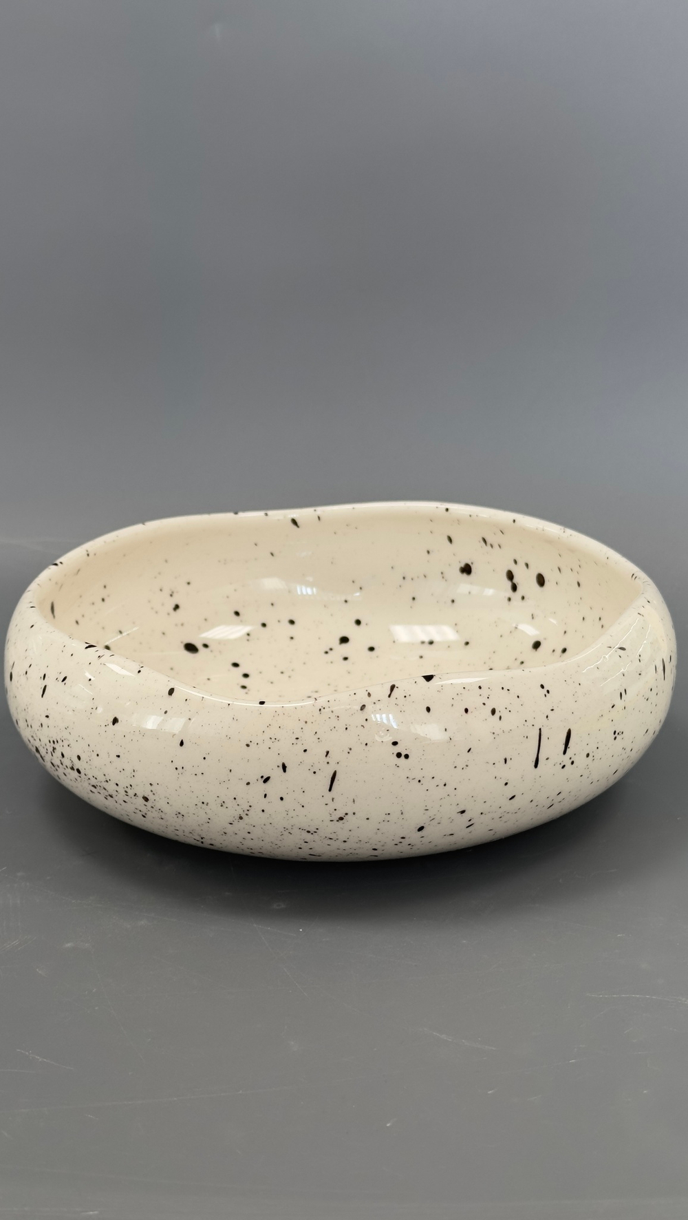 Тарелка глубокая авторской формы d 21 см h 6,5 см MANPUPUNER