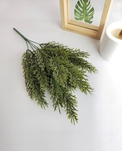 Ветка туи / Арт 5070