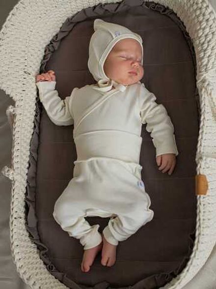 Ползунки с наружными швами "Молоко" 0+