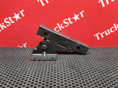 Кронштейн спойлера верхнего 2019г.