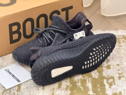 Yееzy Boost 350 v2 Black Reflective