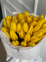 Букет из 35 желтых тюльпанов